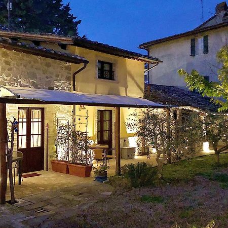 Il Cortile Delle Rose Holiday House 佩鲁贾 外观 照片