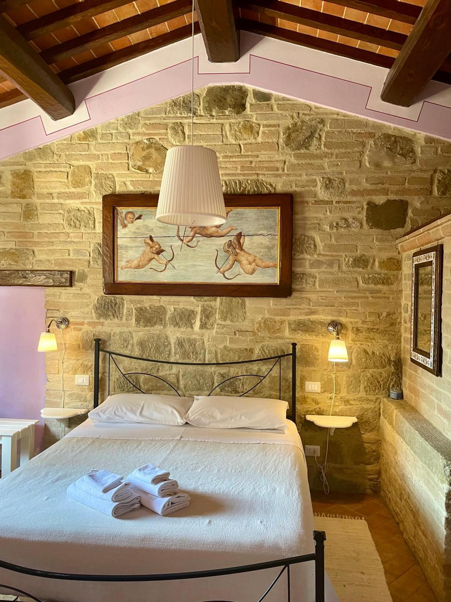 Il Cortile Delle Rose Holiday House 佩鲁贾 外观 照片